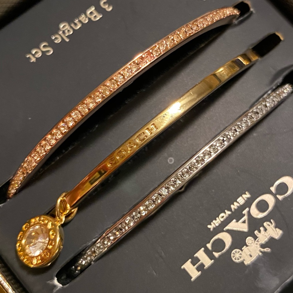 Coach 3 bangle set